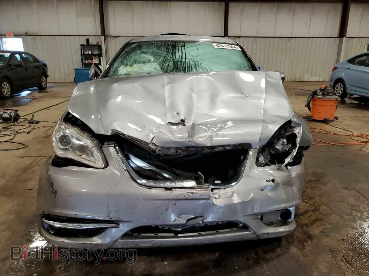 2013 CHRYSLER 200 - VIN: 1C3CCBAB0DN671424 - Фото 5