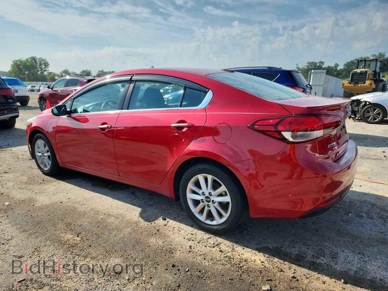 2017 KIA FORTE - VIN: 3KPFL4A79HE027558 - Фото 2