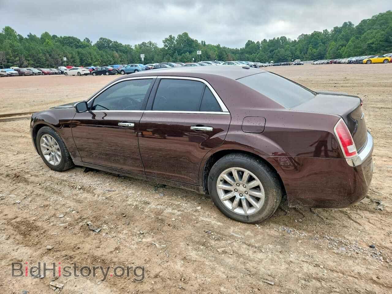 2012 CHRYSLER 300 - VIN: 2C3CCACG2CH223793 - Photo 2