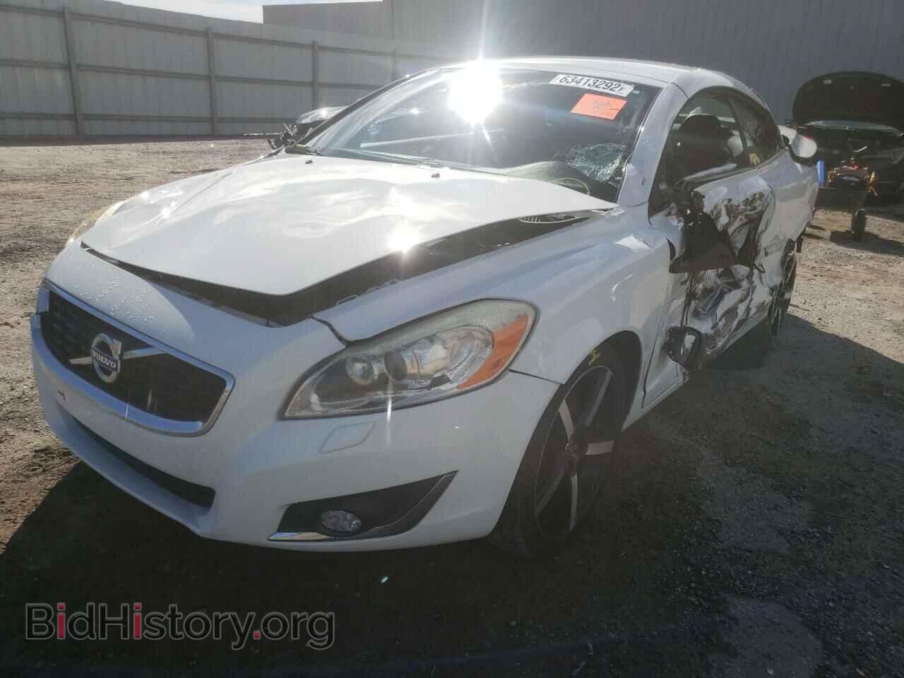 2012 VOLVO C70 - VIN: YV1672MC3CJ128361 - Фото 2