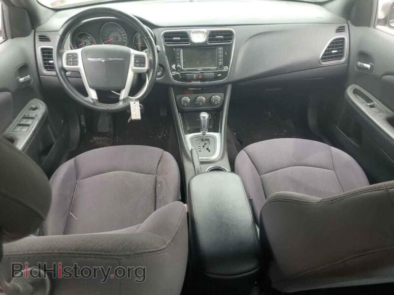 2013 Chrysler 200 (VIN 1C3CCBBG8DN700341) — фото 8 из 12