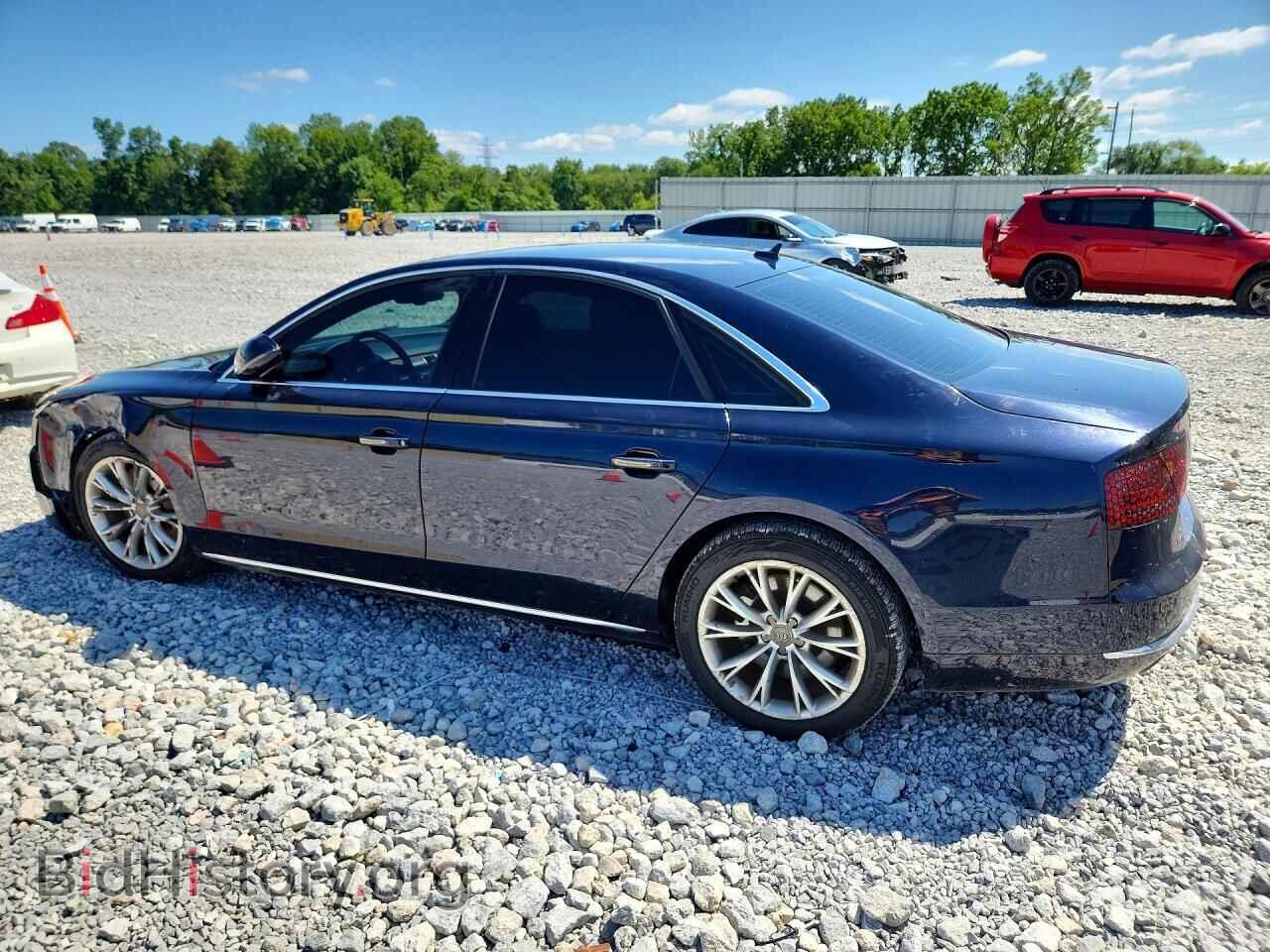 2011 AUDI A8 - VIN: WAUAVAFD8BN007142 - Photo 2