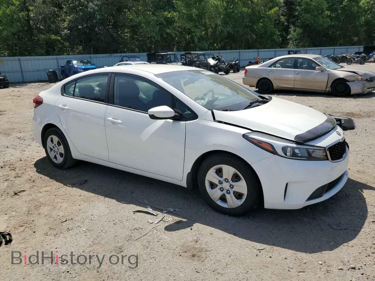 2017 KIA FORTE - VIN: 3KPFK4A79HE041589 - Фото 4