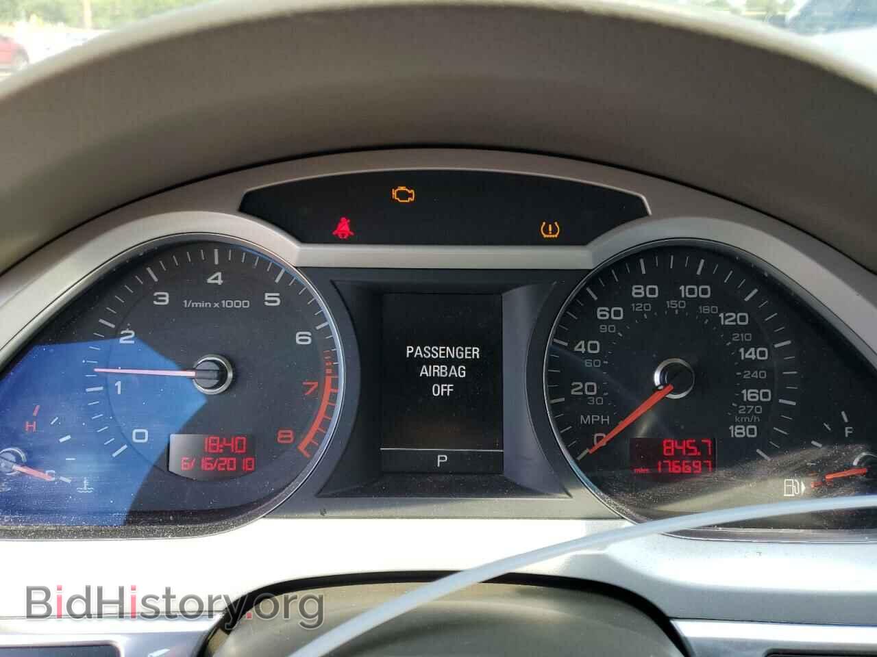 2011 AUDI A6 - VIN: WAUFGAFB2BN055119 - Фото 9