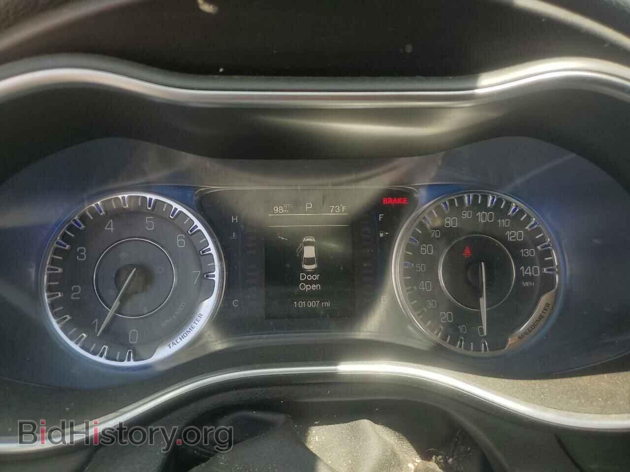 2015 CHRYSLER 200 - VIN: 1C3CCCAB6FN731019 - Фото 9