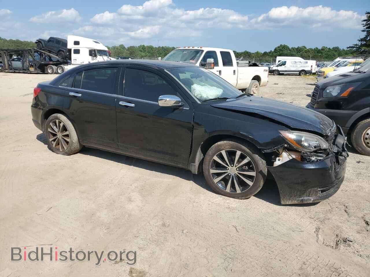 2013 CHRYSLER 200 - VIN: 1C3CCBBB4DN574631 - Фото 4