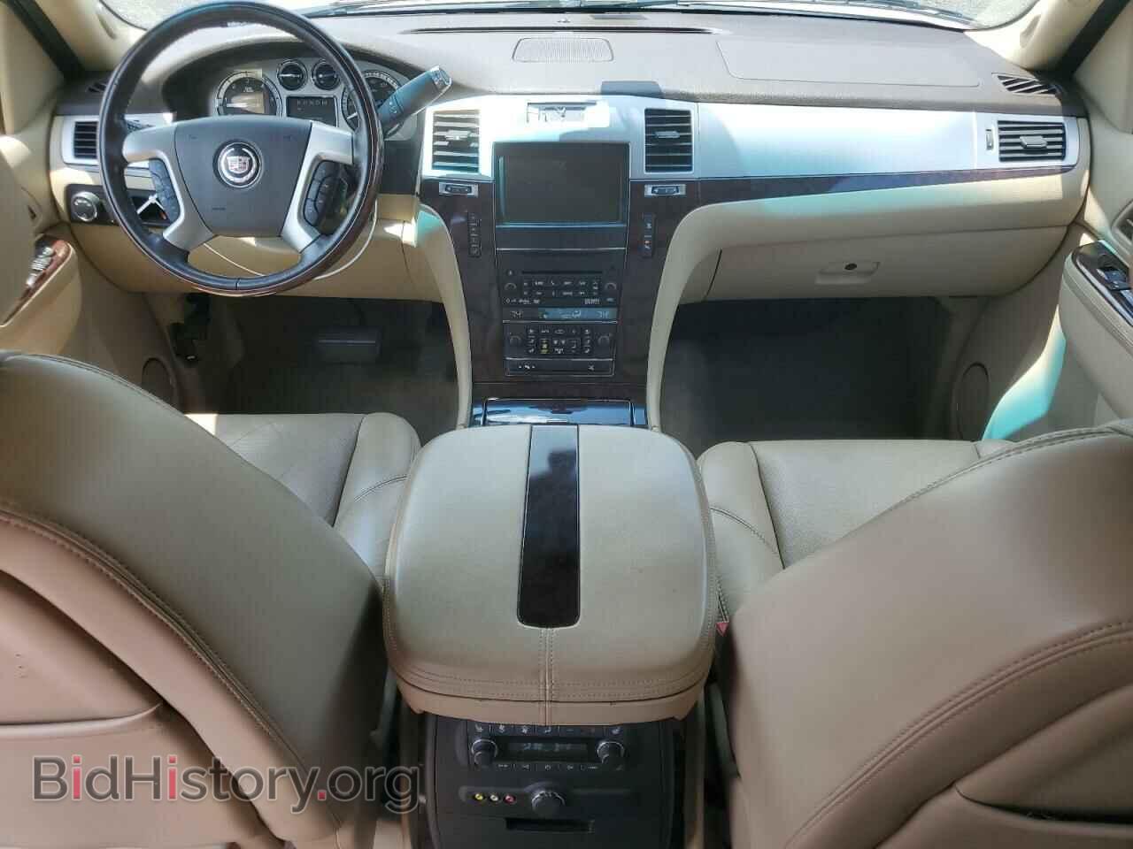 2011 CADILLAC ESCALADE - VIN: 1GYS4CEF0BR100233 - Фото 8