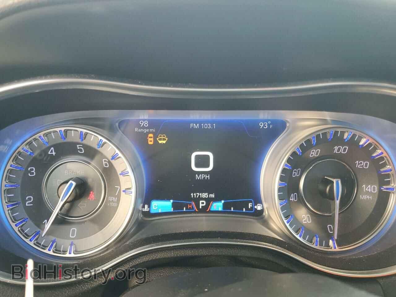 2018 CHRYSLER 300 - VIN: 2C3CCAAG2JH222580 - Фото 9