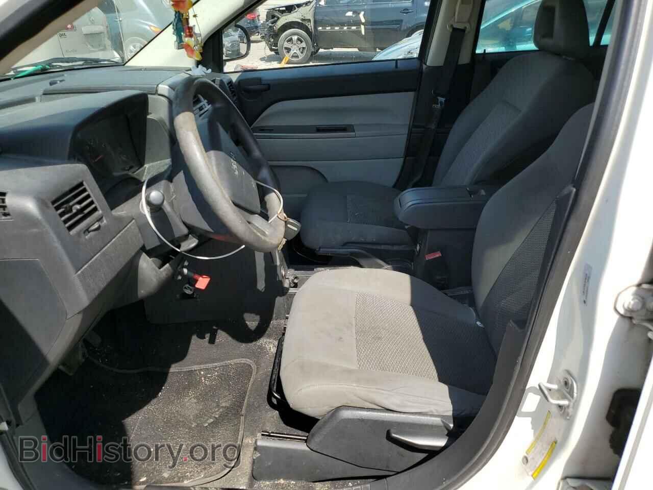 2007 JEEP COMPASS - VIN: 1J8FT47W57D106703 - Фото 7