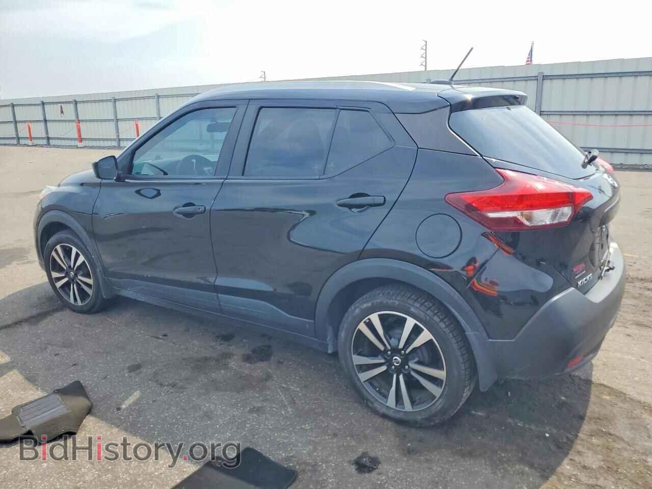 2019 NISSAN KICKS - VIN: 3N1CP5CU3KL544392 - Photo 2