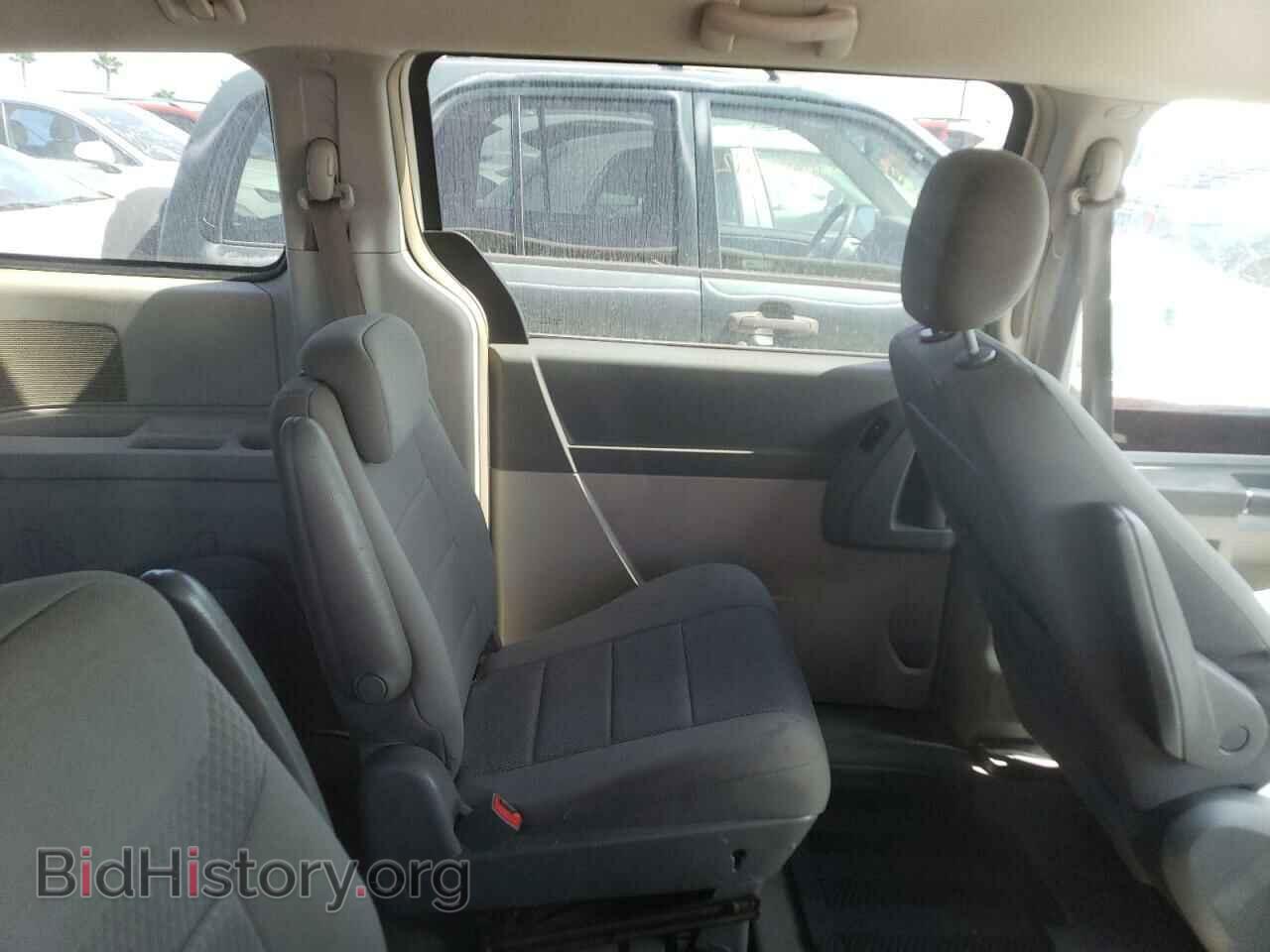 2010 CHRYSLER MINIVAN - VIN: 2A4RR5D14AR176452 - Фото 6