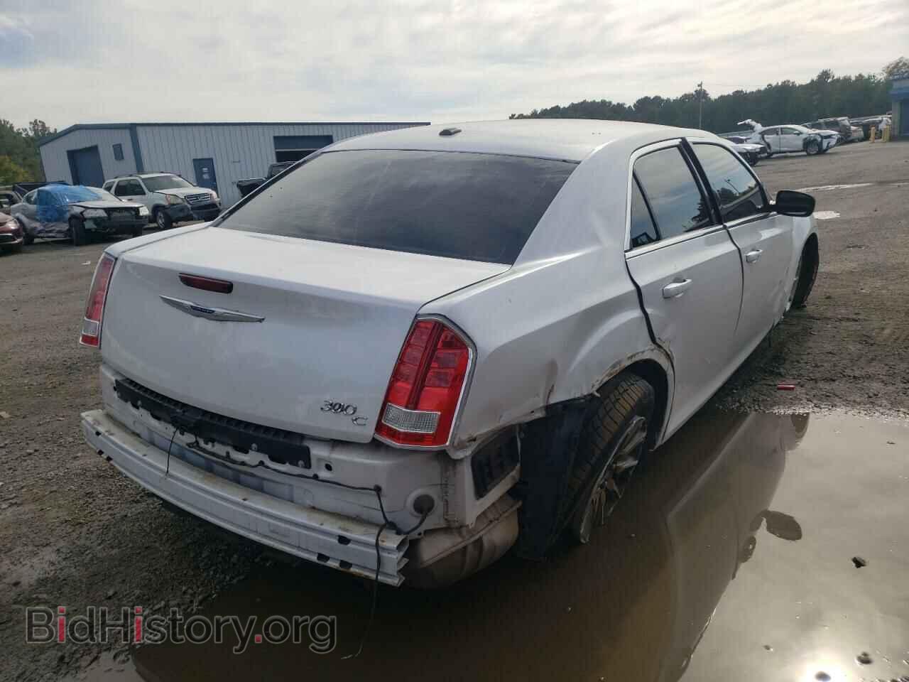 2014 CHRYSLER 300 - VIN: 2C3CCAAG7EH380998 - Фото 4