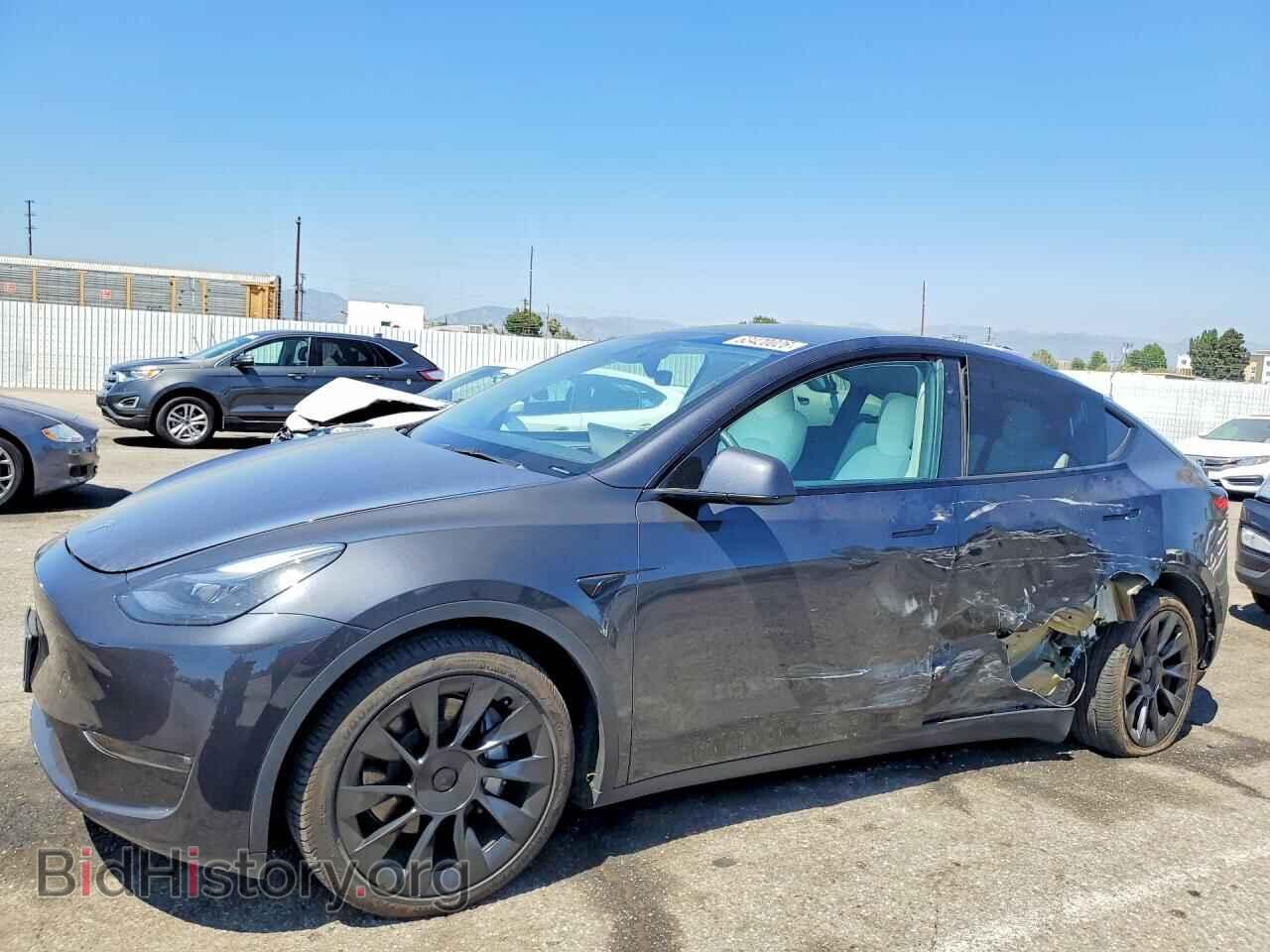 Photo 7SAYGAEEXRF009718 - TESLA MODEL Y 2024