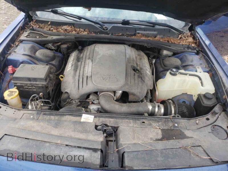 2009 Dodge CHALLENGER (VIN 2B3LJ54T49H629136) — photo 7 of 10