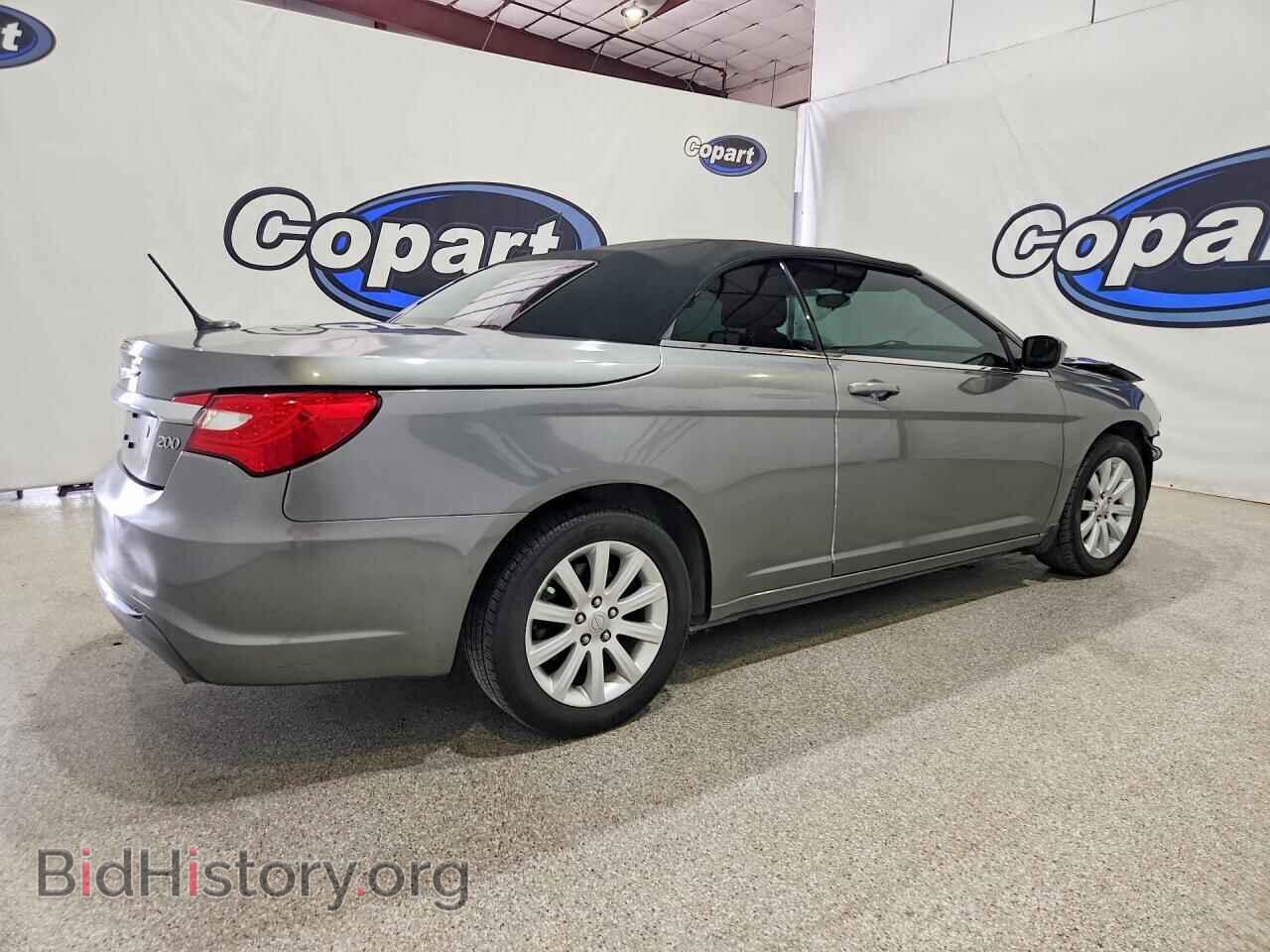 2013 CHRYSLER 200 - VIN: 1C3BCBEGXDN755557 - Photo 3