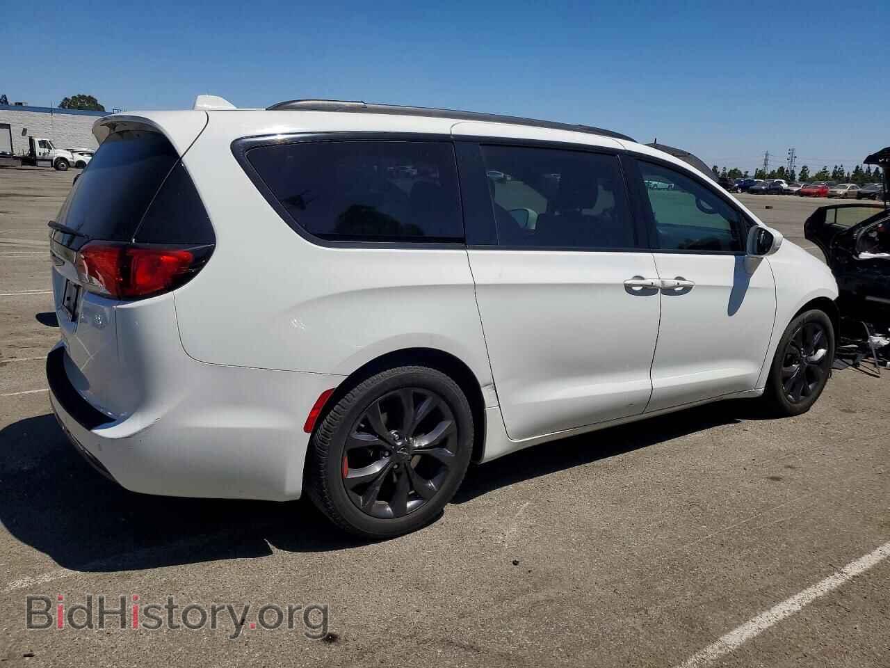 2018 CHRYSLER PACIFICA - VIN: 2C4RC1BG0JR228392 - Photo 3