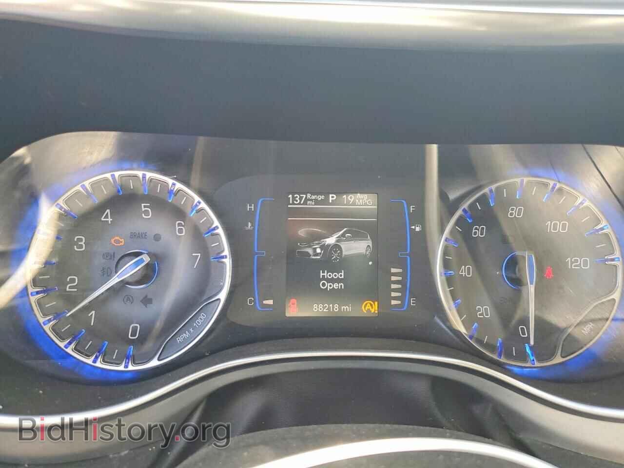 2018 CHRYSLER PACIFICA - VIN: 2C4RC1BG0JR228392 - Photo 9