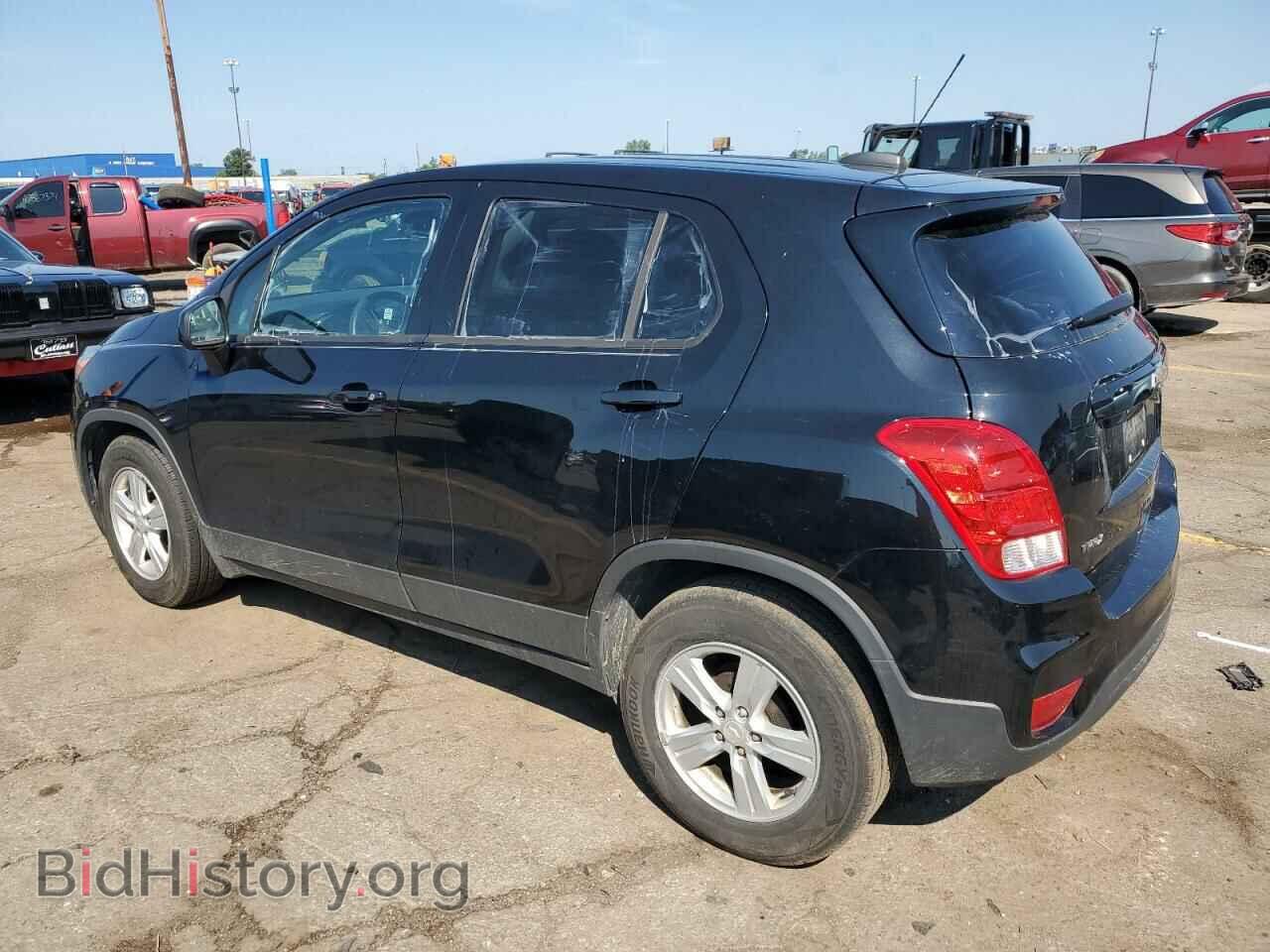 2019 CHEVROLET TRAX - VIN: 3GNCJKSB3KL331575 - Photo 2