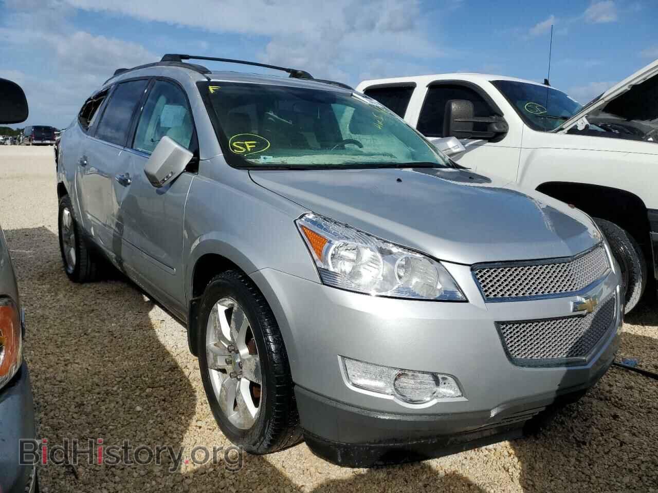 Фотография 1GNKRLED4BJ199196 - CHEVROLET TRAVERSE 2011