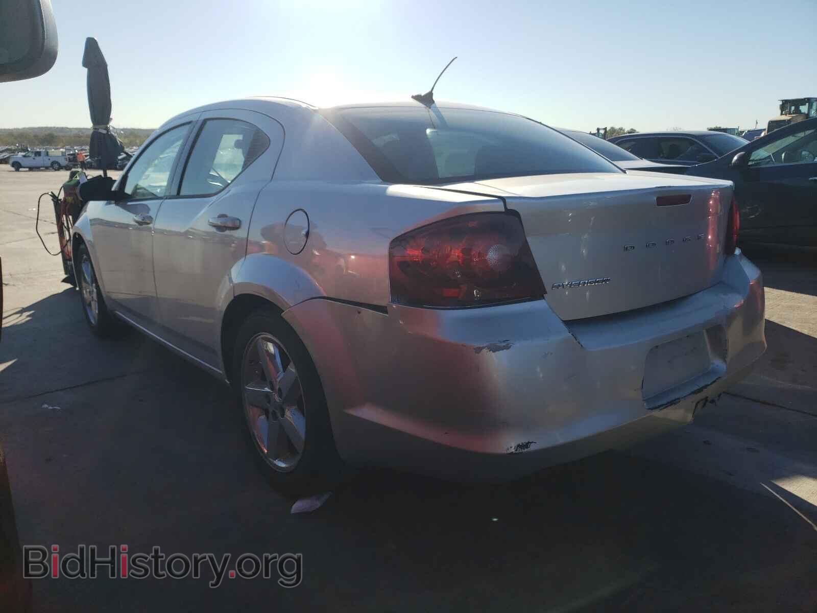 2011 DODGE AVENGER - VIN: 1B3BD4FBXBN587800 - Фото 3