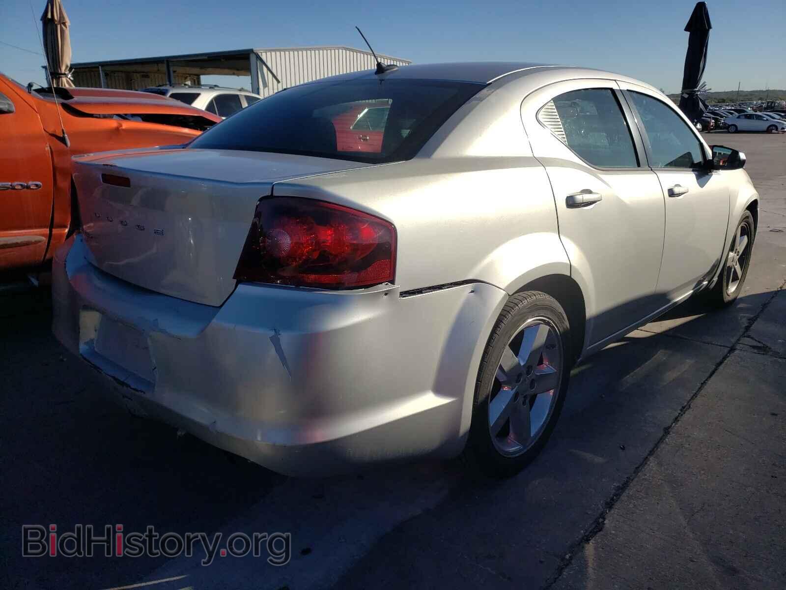 2011 DODGE AVENGER - VIN: 1B3BD4FBXBN587800 - Фото 4