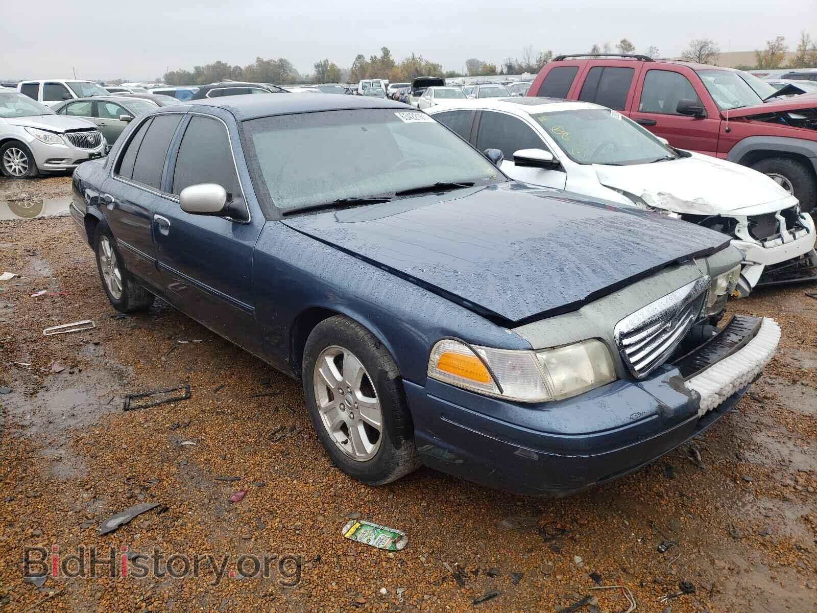 Photo 2FABP7EV0BX174663 - FORD CROWN VIC 2011