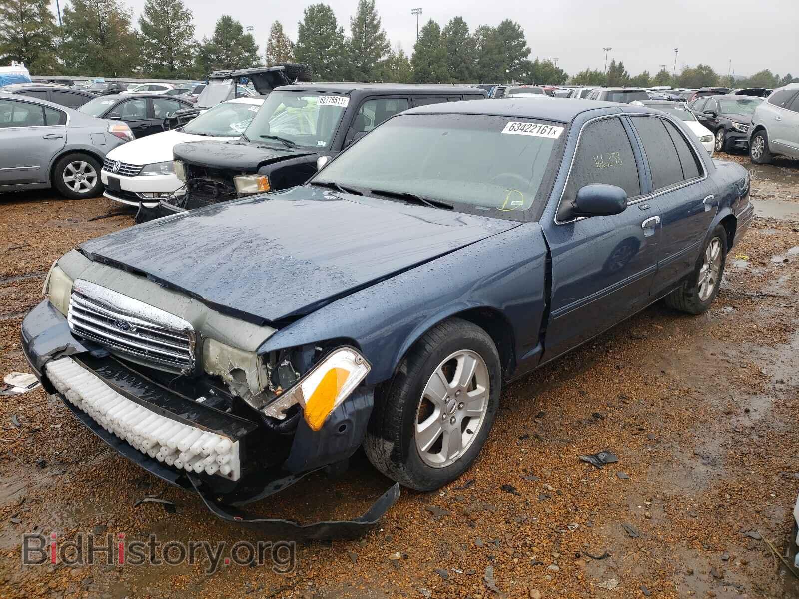 2011 FORD CROWN VIC - VIN: 2FABP7EV0BX174663 - Фото 2