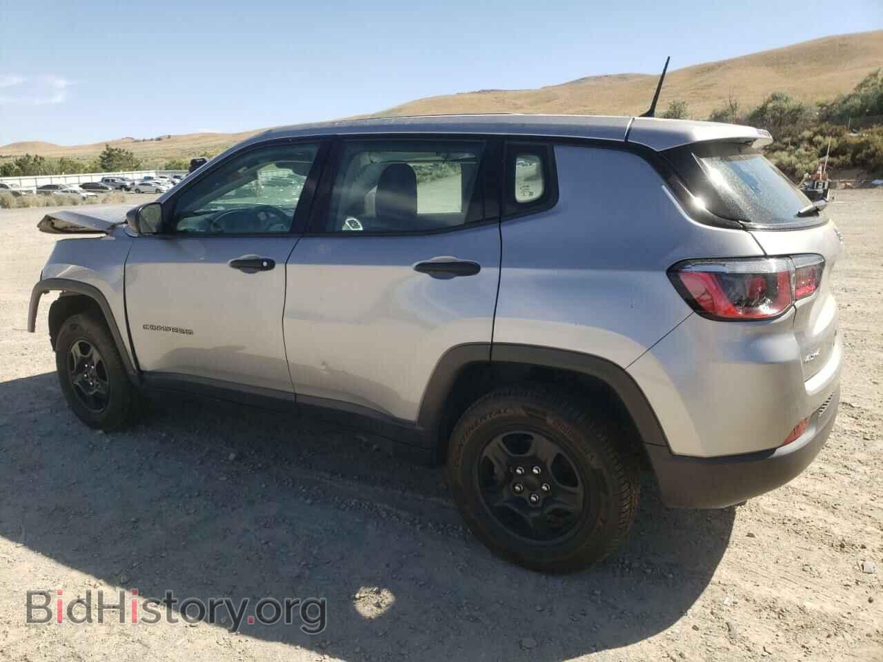 2018 JEEP COMPASS - VIN: 3C4NJDAB1JT185867 - Фото 2
