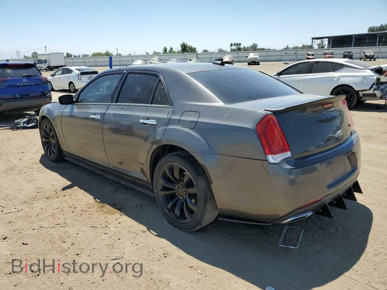 2017 CHRYSLER 300 - VIN: 2C3CCAEG4HH586794 - Фото 2