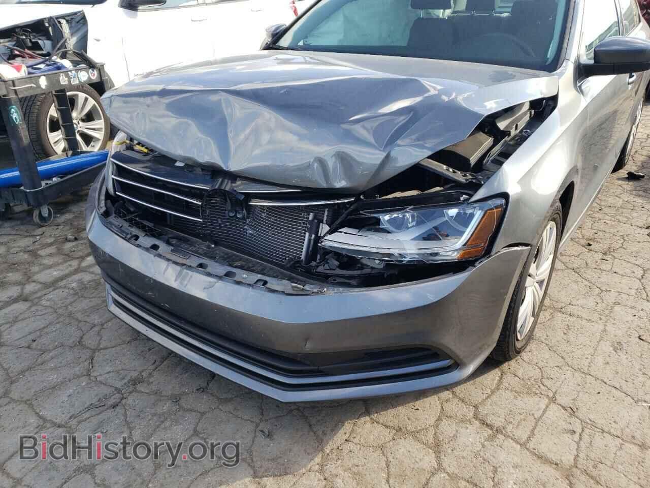 2017 VOLKSWAGEN JETTA - VIN: 3VW2B7AJ2HM326682 - Фото 9