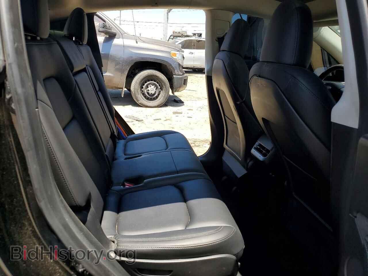 2024 TESLA MODEL Y - VIN: 7SAYGAEE7RF987948 - Photo 10