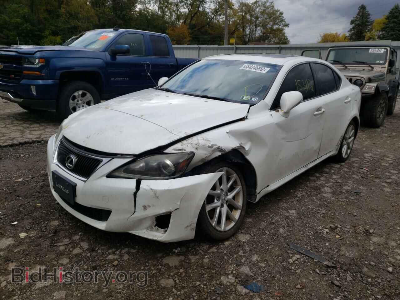 2012 LEXUS IS - VIN: JTHCF5C2XC5054952 - Photo 2