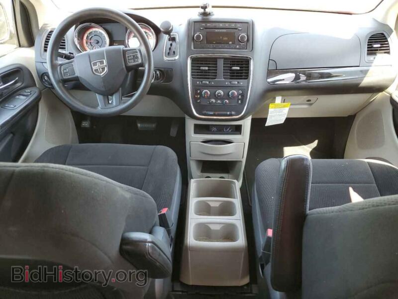 2013 Dodge CARAVAN (VIN 2C4RDGBG5DR670606) — photo 8 of 13