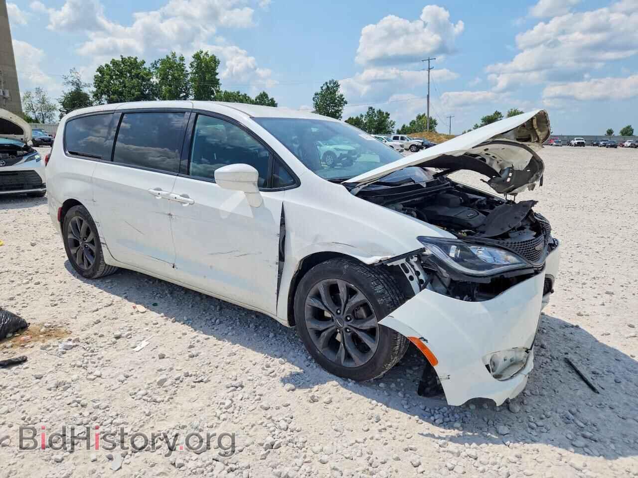2018 CHRYSLER PACIFICA - VIN: 2C4RC1FG3JR260084 - Фото 4