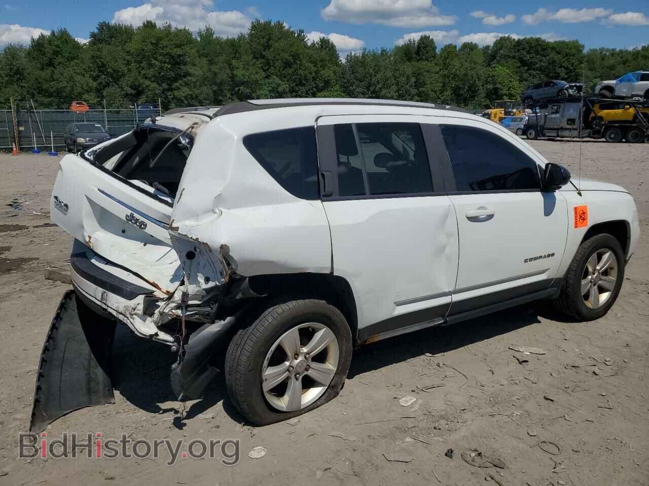 2015 JEEP COMPASS - VIN: 1C4NJDBB3FD259060 - Photo 3