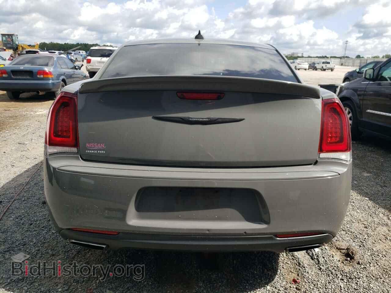 2017 CHRYSLER 300 - VIN: 2C3CCABG5HH512269 - Фото 6