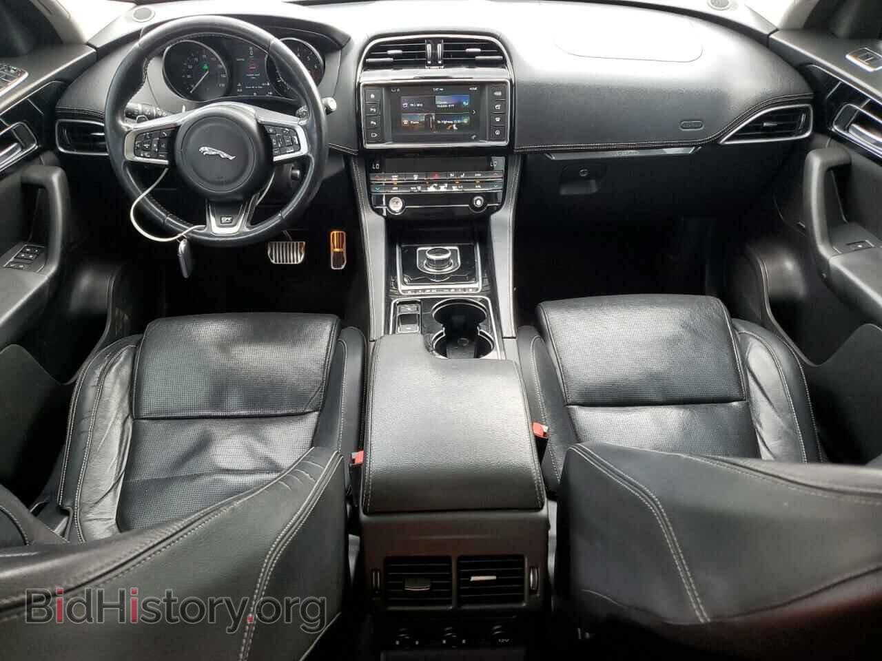 2017 JAGUAR F-PACE - VIN: SADCL2BV6HA495985 - Фото 8