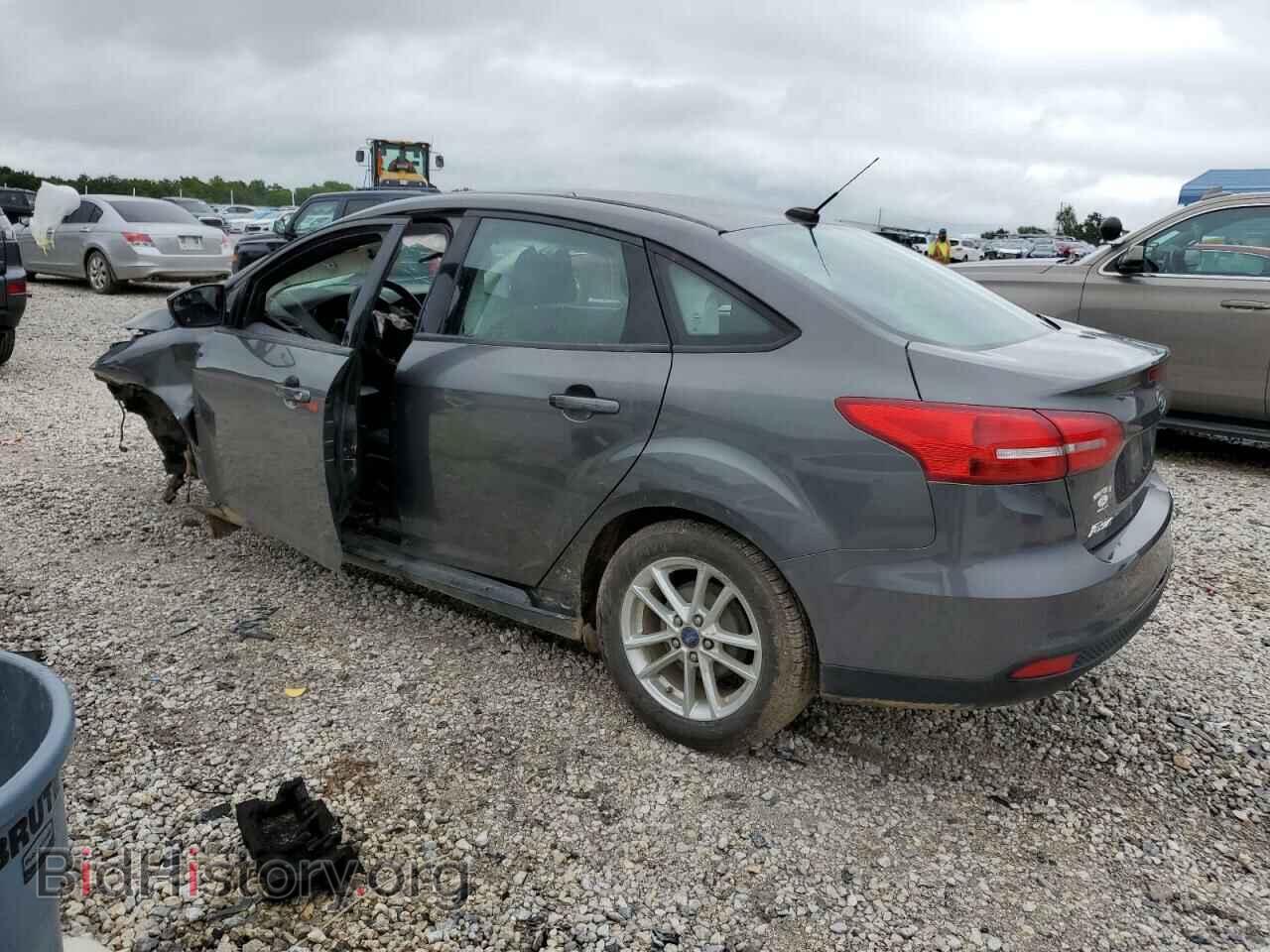 2016 FORD FOCUS - VIN: 1FADP3F23GL402178 - Фото 2