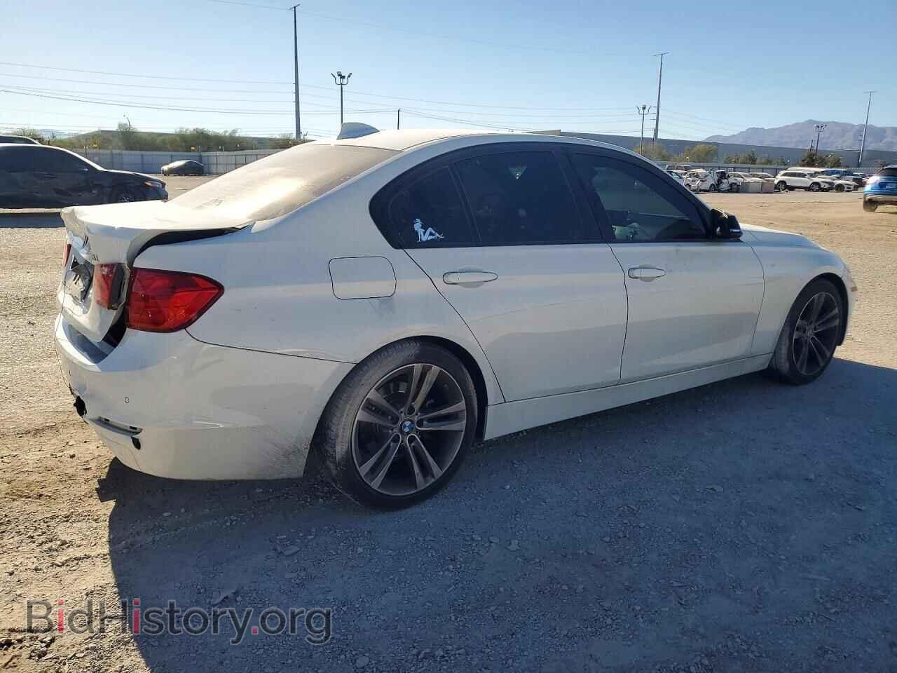 2014 BMW 3 SERIES - VIN: WBA3A5C53EF605551 - Фото 3