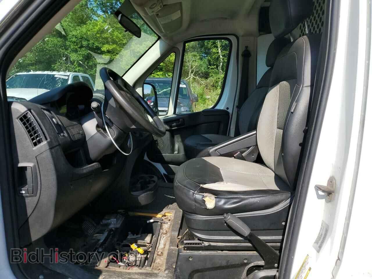 2015 RAM All Models - VIN: 3C6TRVAG3FE503380 - Фото 7