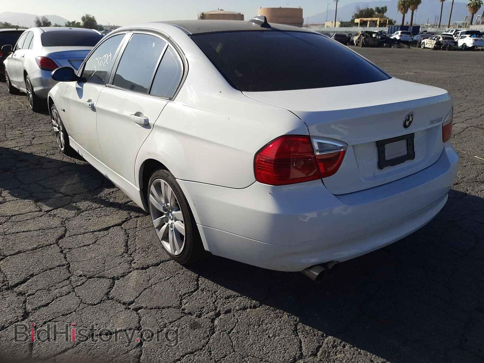2007 BMW 3 SERIES - VIN: WBAVA33567KX80643 - Фото 3