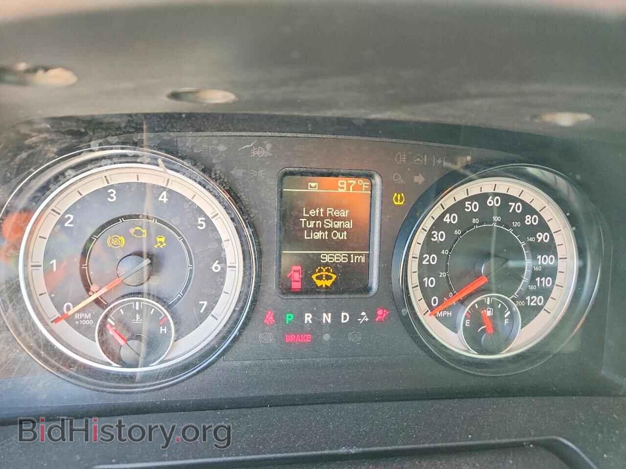 2018 RAM 1500 - VIN: 1C6RR6FG8JS209245 - Photo 9