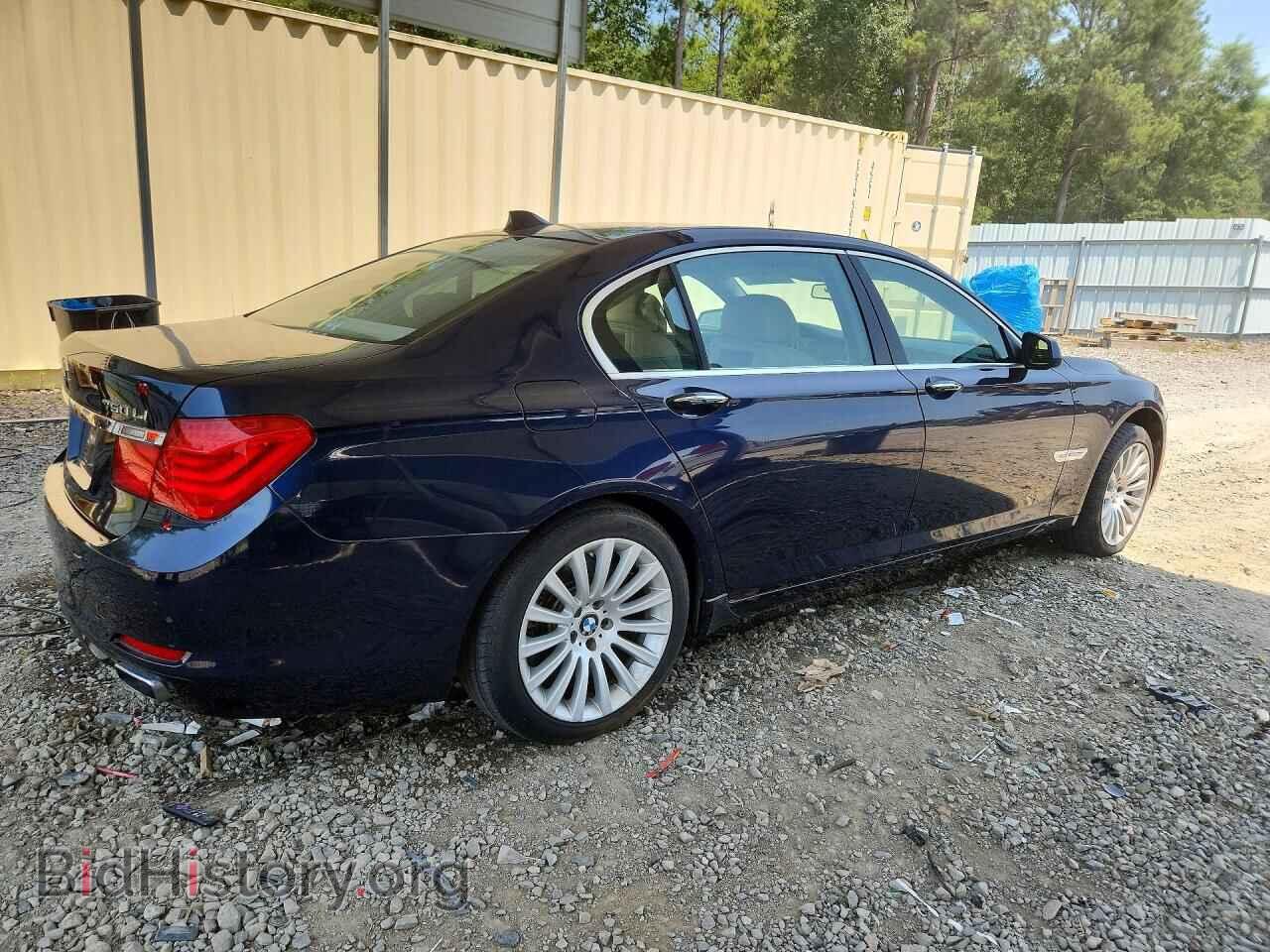 2012 BMW 7 SERIES - VIN: WBAKC8C56CC436535 - Photo 3