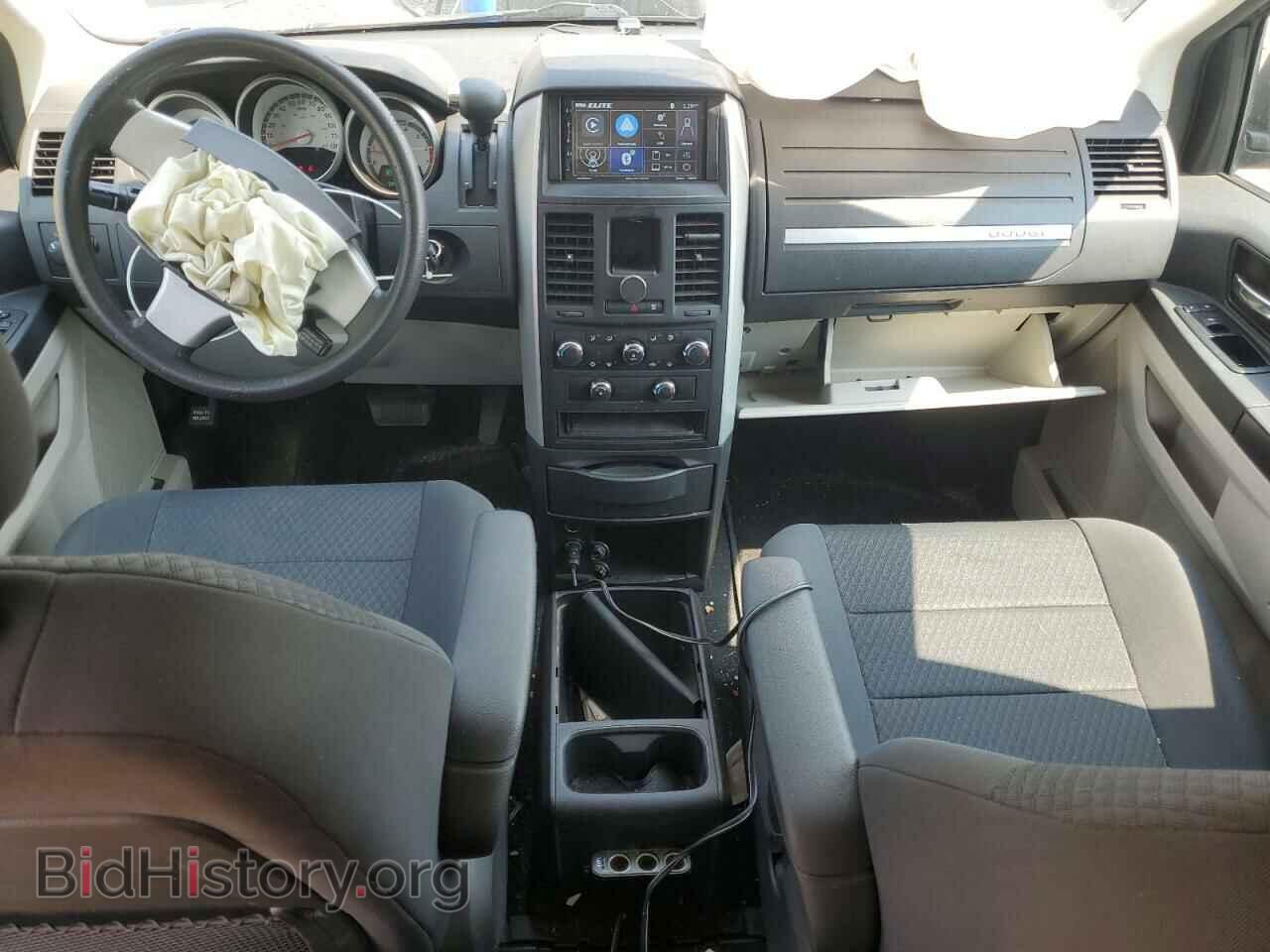 2010 DODGE All Models - VIN: 2D4RN4DE3AR265043 - Photo 8