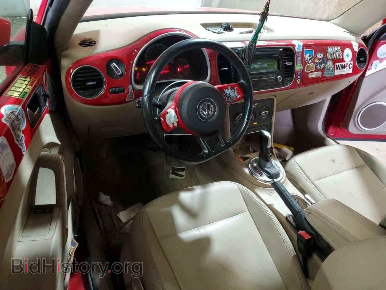 2013 VOLKSWAGEN BEETLE - VIN: 3VWJP7AT1DM674515 - Фото 8