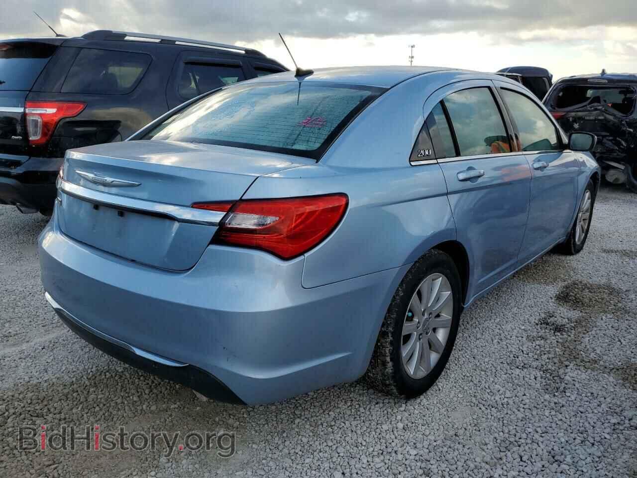 2014 CHRYSLER 200 - VIN: 1C3CCBBG4EN113989 - Фото 4