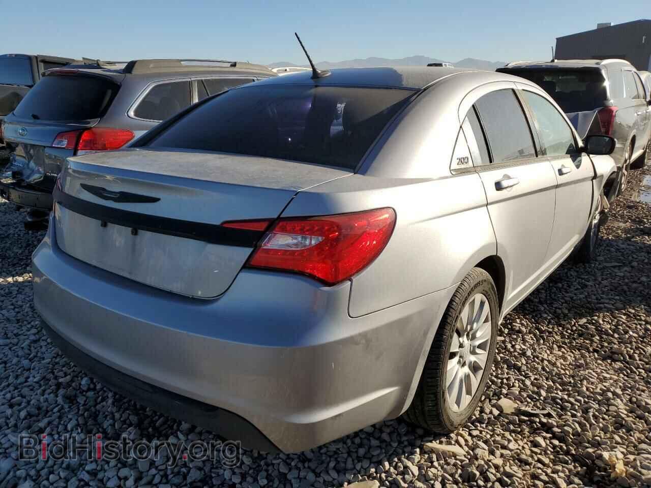 2013 CHRYSLER 200 - VIN: 1C3CCBAB4DN689800 - Фото 4