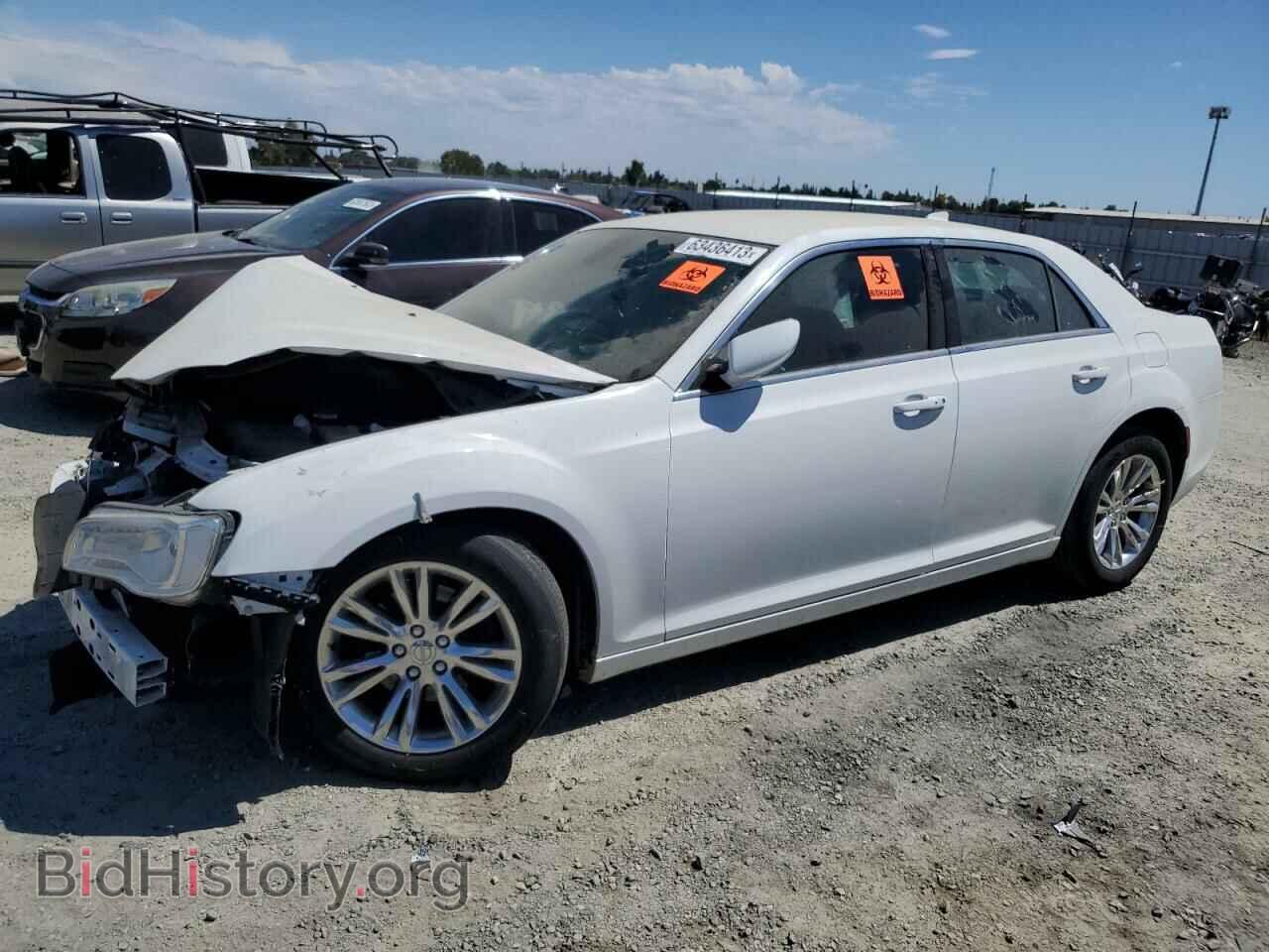 Фотография 2C3CCAAG5HH668121 - CHRYSLER 300 2017