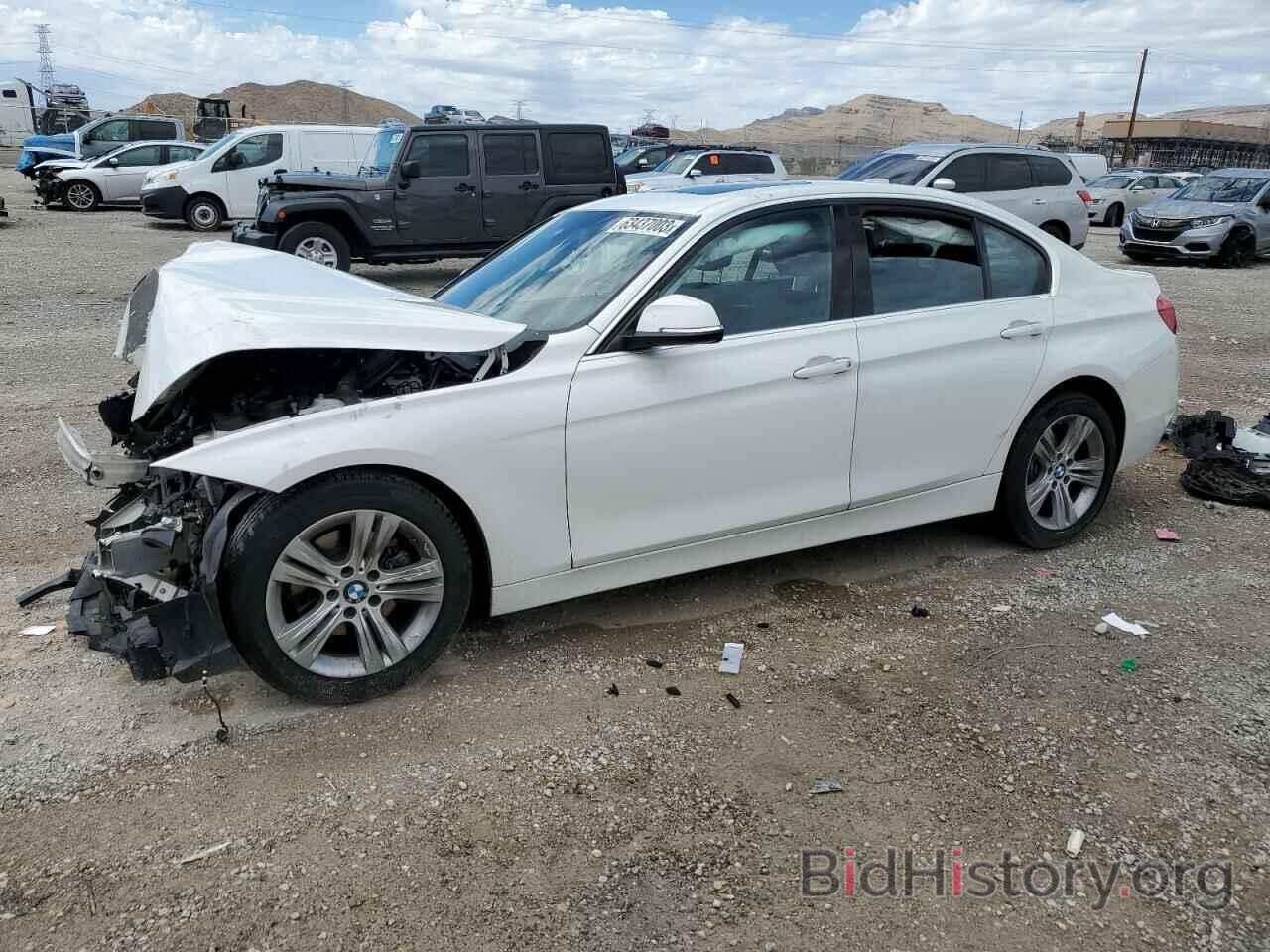 Photo WBA8B9G57HNU09790 - BMW 3 SERIES 2017