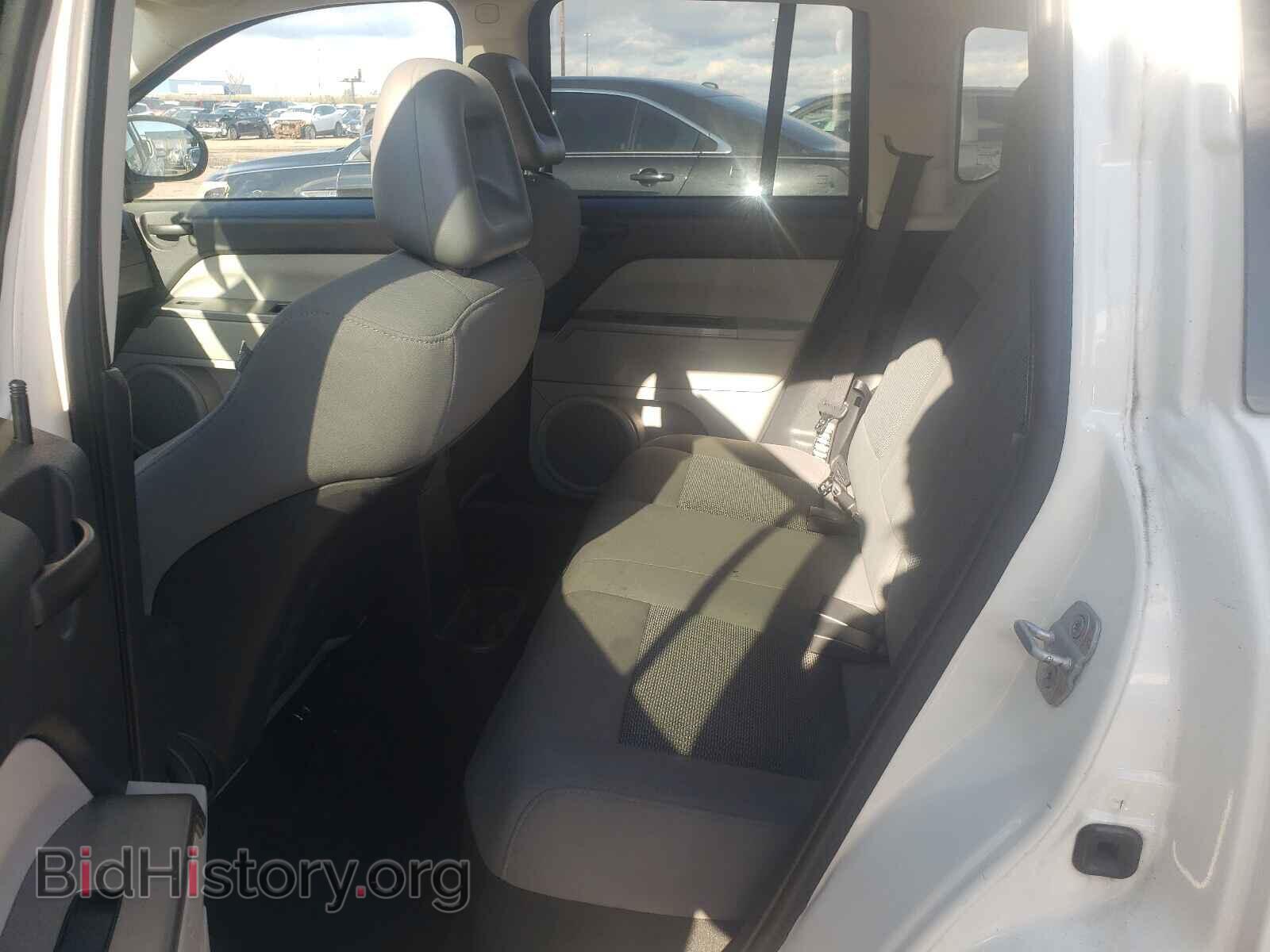 2007 JEEP COMPASS - VIN: 1J8FF47W17D409744 - Фото 6